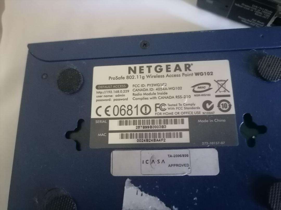 2 x NETGEAR NETWORK SWITCHES*ONE BID FOR BOTH*