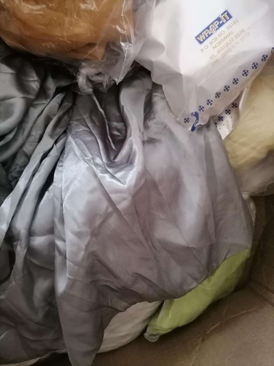 Bulk Lot of pillow cases, bed frills etc*one bid for the lot*