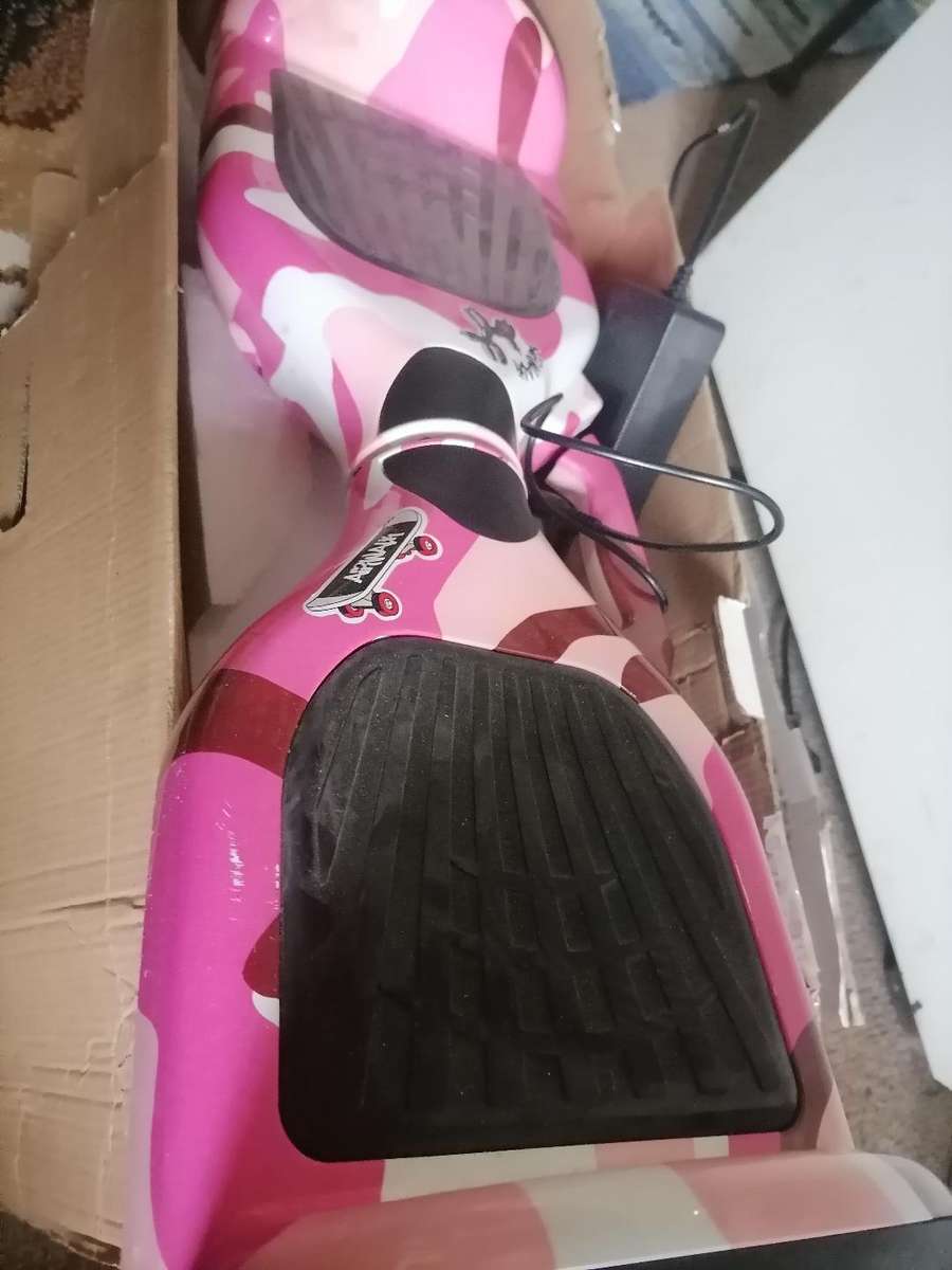 Defective Smart 6.5 Inch Balance Board with LED Lights and BT Speaker, Charger Included