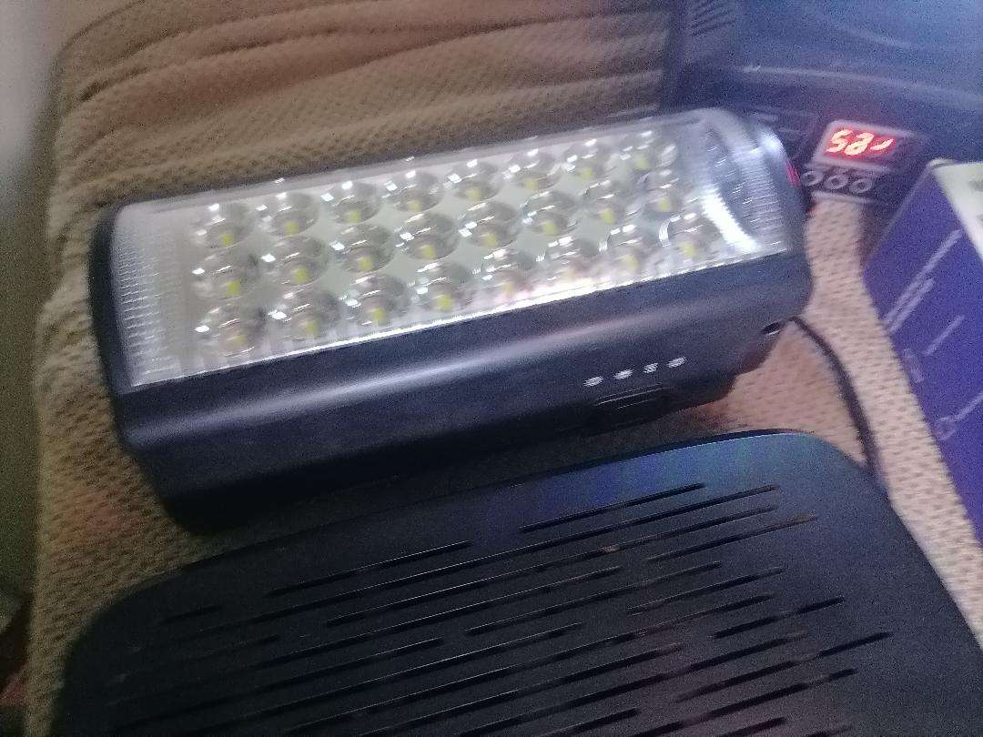 Bulk lot of electronics*one bid for the lot*