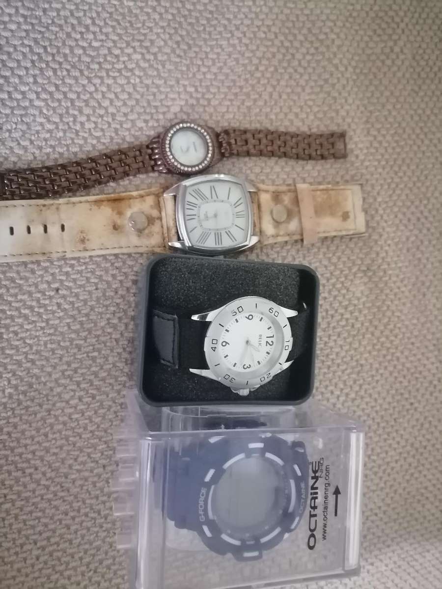 Lot of watches