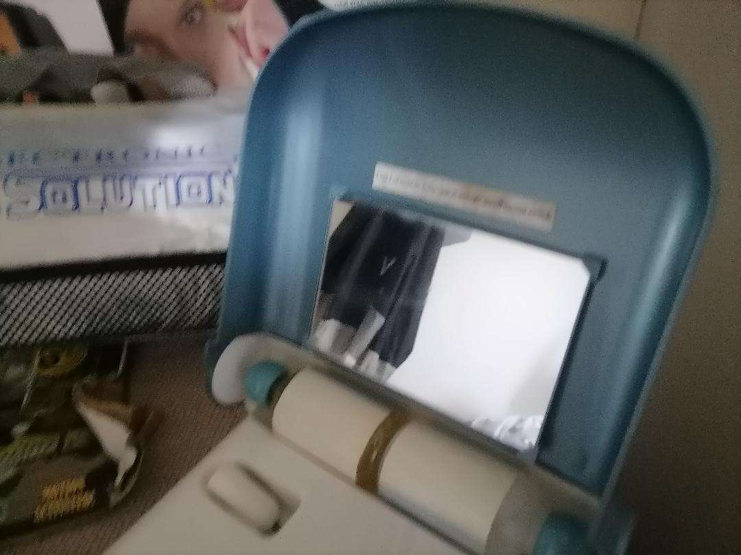 LOT OF UNTESTED ELECTRONICS