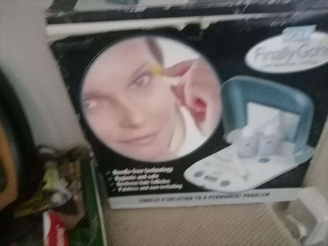 LOT OF UNTESTED ELECTRONICS