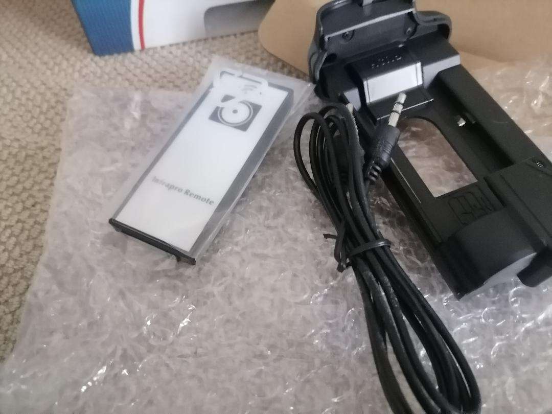 LOT OF 2 X NEW Nikon MB-D15 Multi Power Battery Pack remote