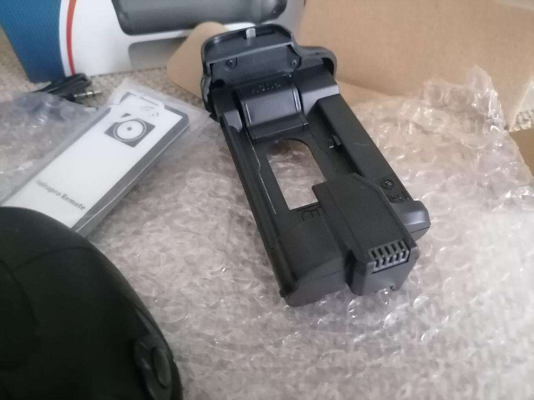 LOT OF 2 X NEW Nikon MB-D15 Multi Power Battery Pack remote