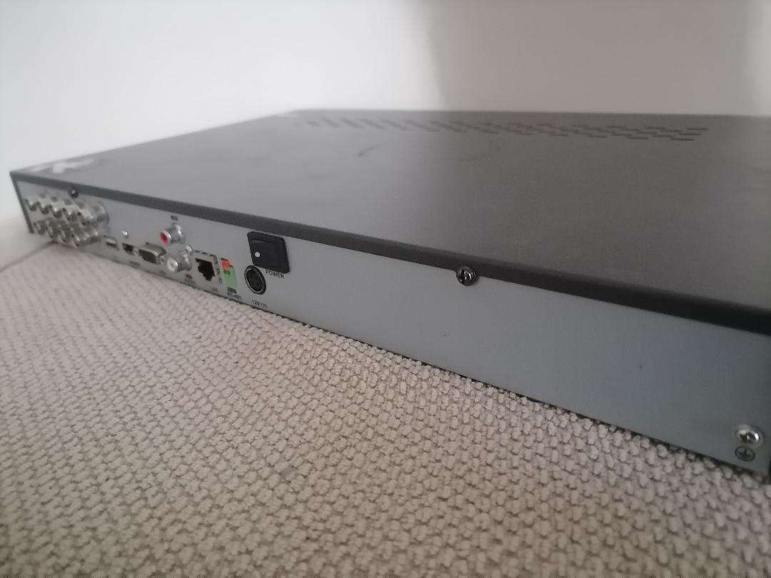 Hikvision DS-7208HWI-SH 8 channel economic WD1 DVR