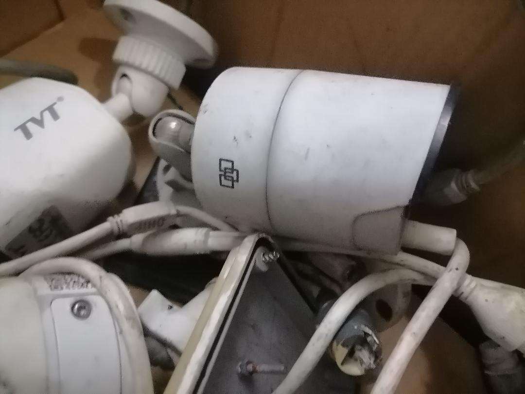 Lot of 13 CCTV CAMERAS