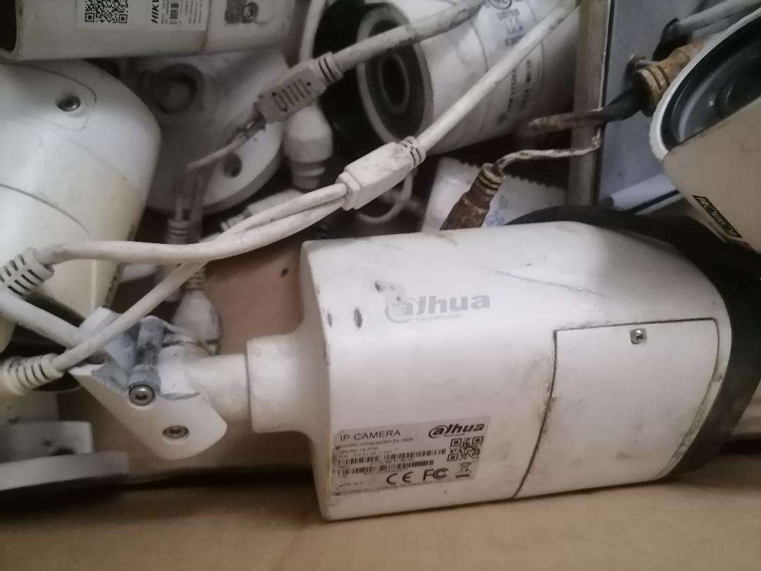 Lot of 13 CCTV CAMERAS