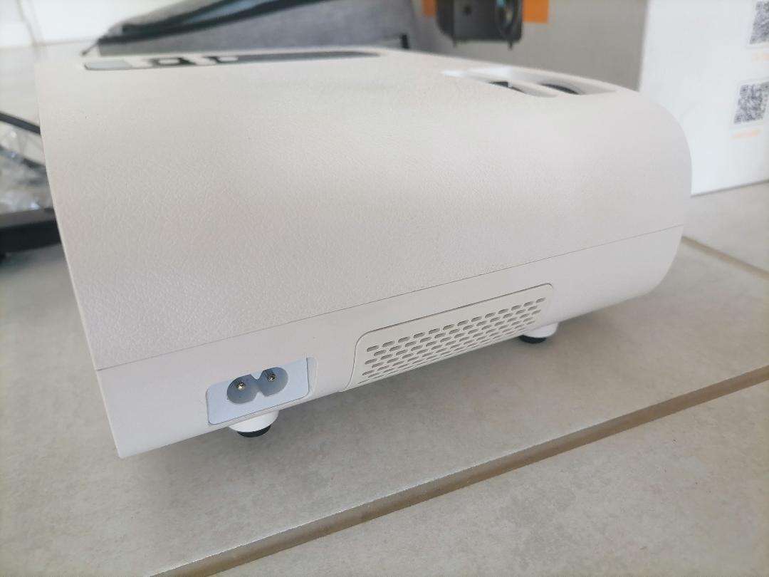 Defective YABER Bluetooth 5.0 Pro V8 1080P Native Projector with Wifi 6