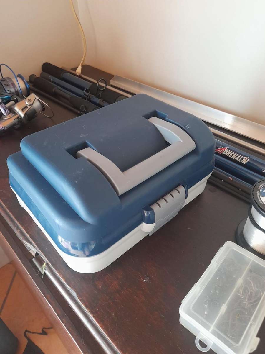 Lot of fishing equipment, Rods,Reels,Holders,tackle,etc*used once*