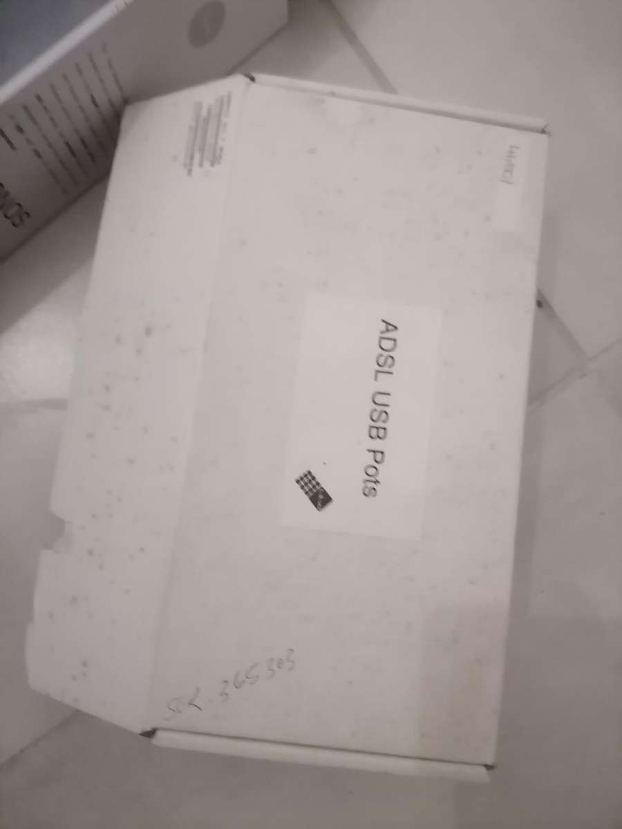 LOT OF UNTESTED ELECTRONICS