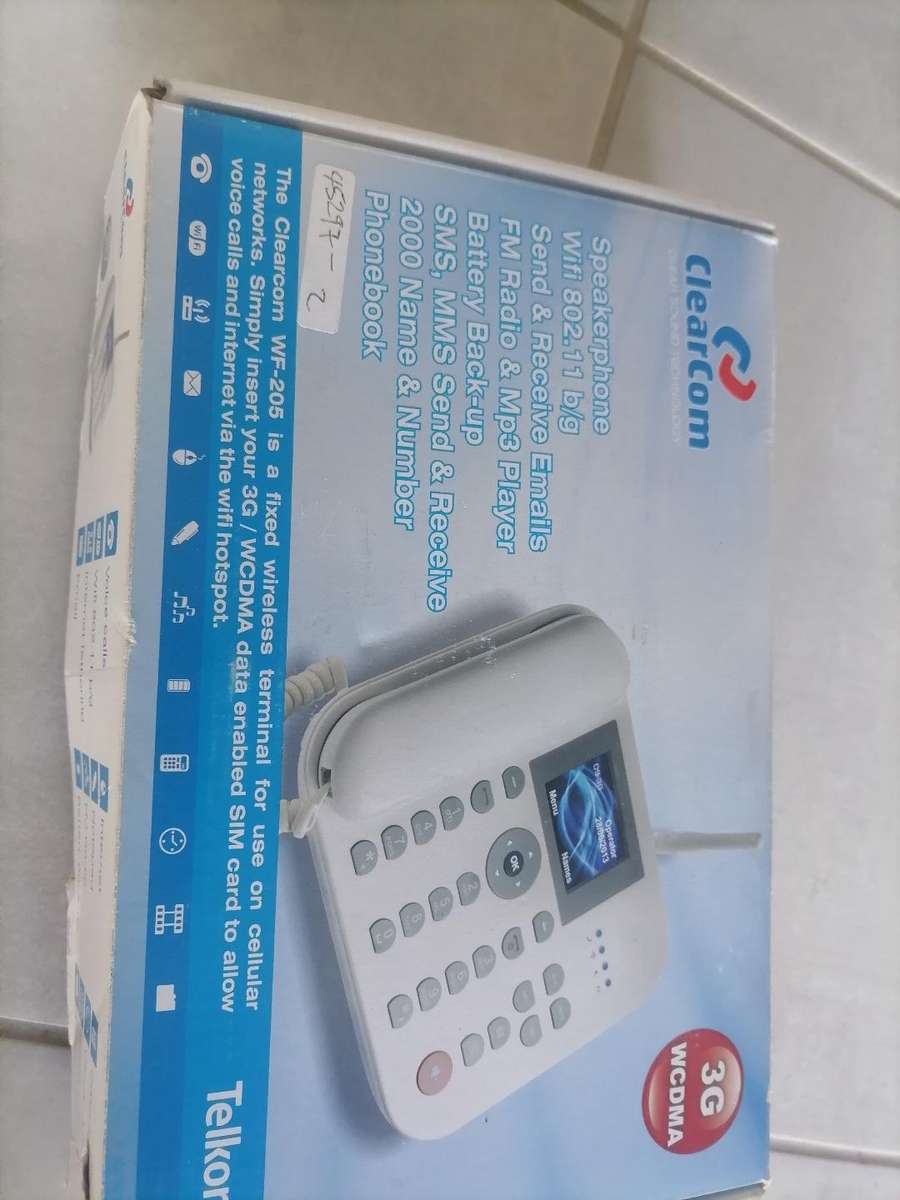 LOT OF 2 x 3G SIM CARD PHONES*ONE BID FOR BOTH*