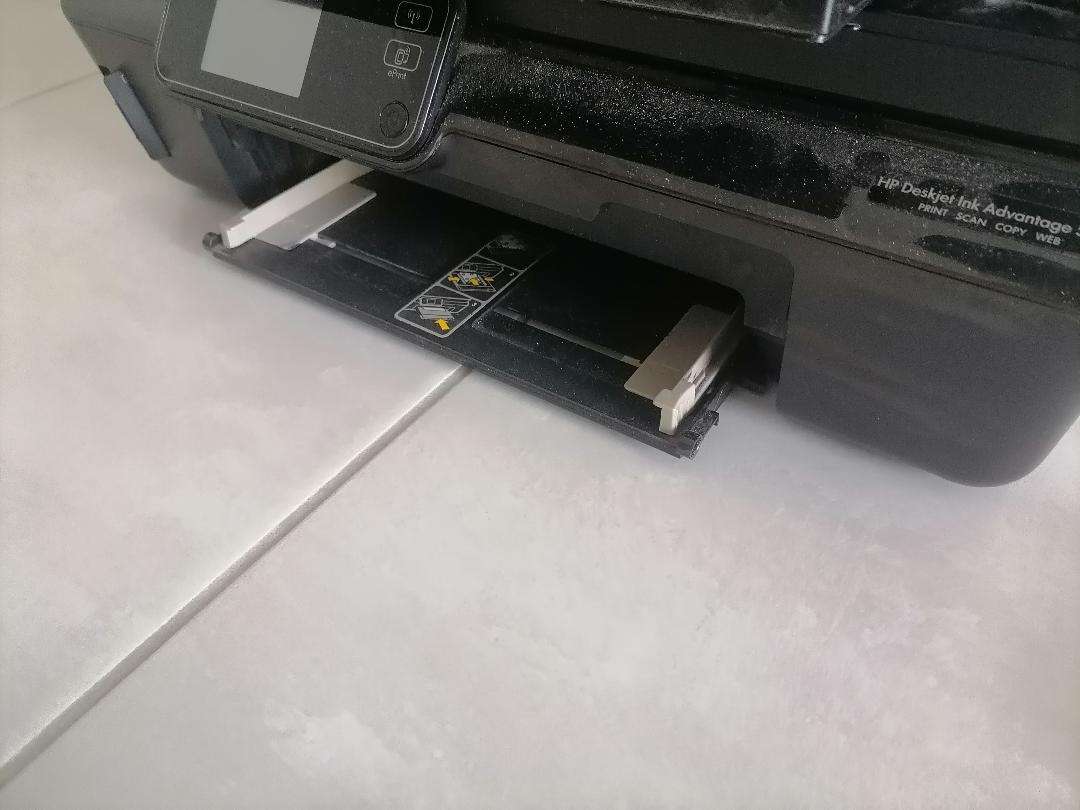 2 x HP Deskjet Ink Advantage 5525, untested, one bid for both