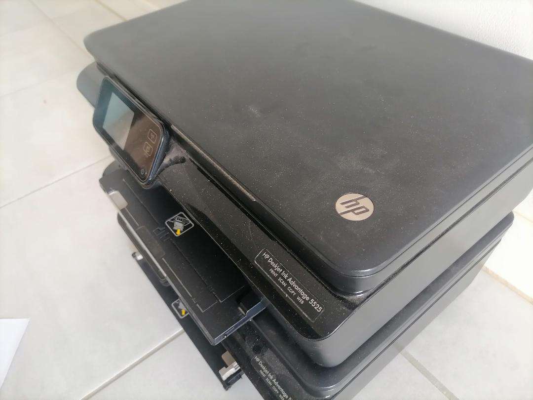 2 x HP Deskjet Ink Advantage 5525, untested, one bid for both