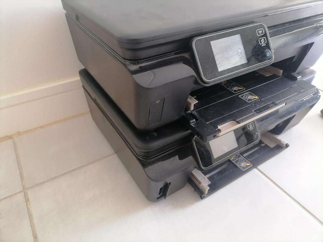 2 x HP Deskjet Ink Advantage 5525, untested, one bid for both