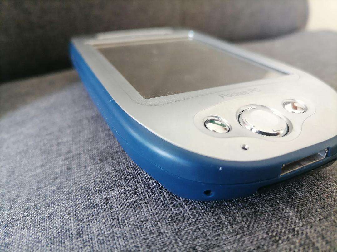 T-Mobile Pocket PC PW10A2 with Pouch, Cables, etc. in Box