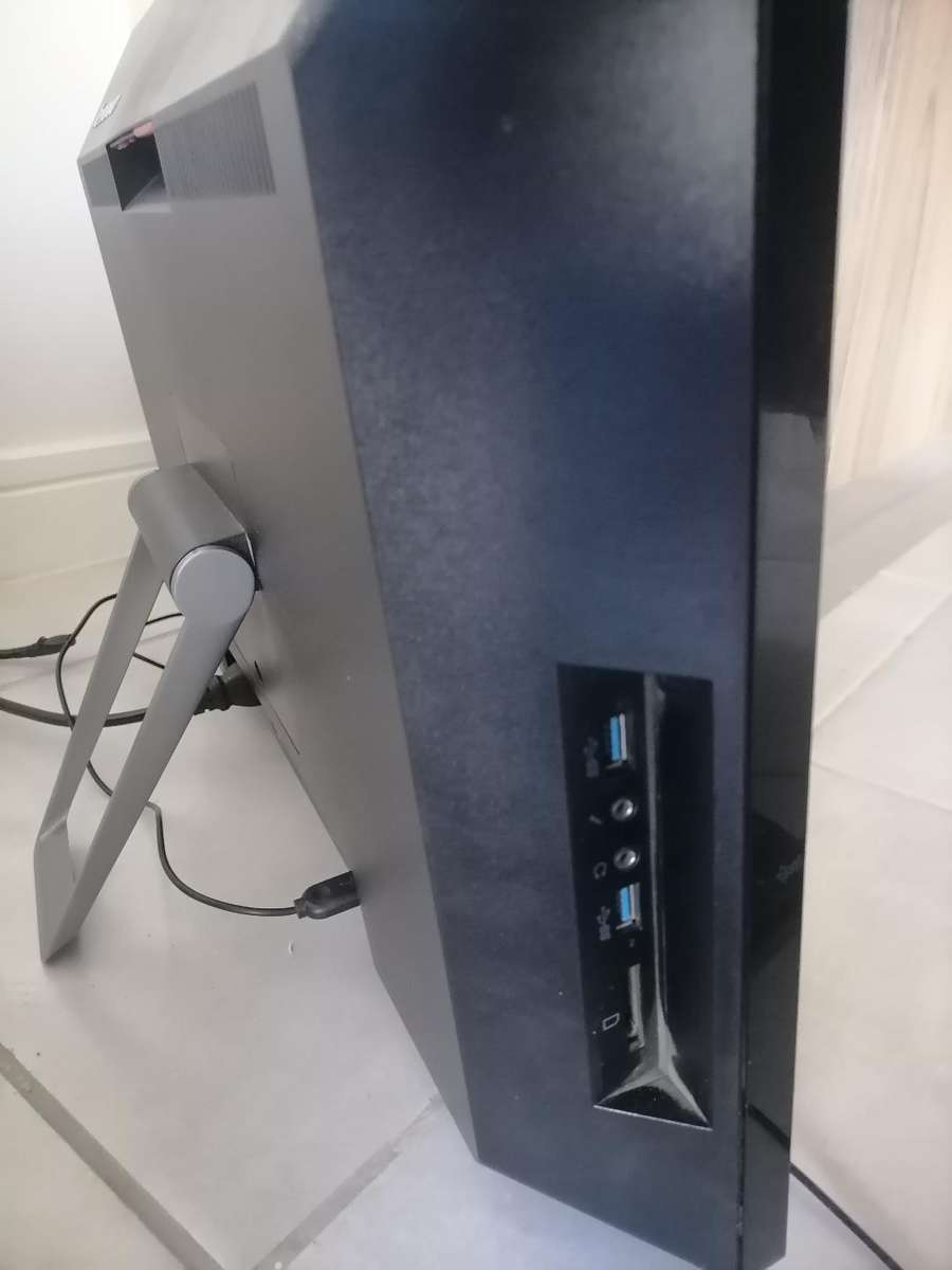 i5 AIO LENOVO 4TH GEN 8,M73Z ALL IN 1 PC*NOT PICKING UP HARD DRIVE