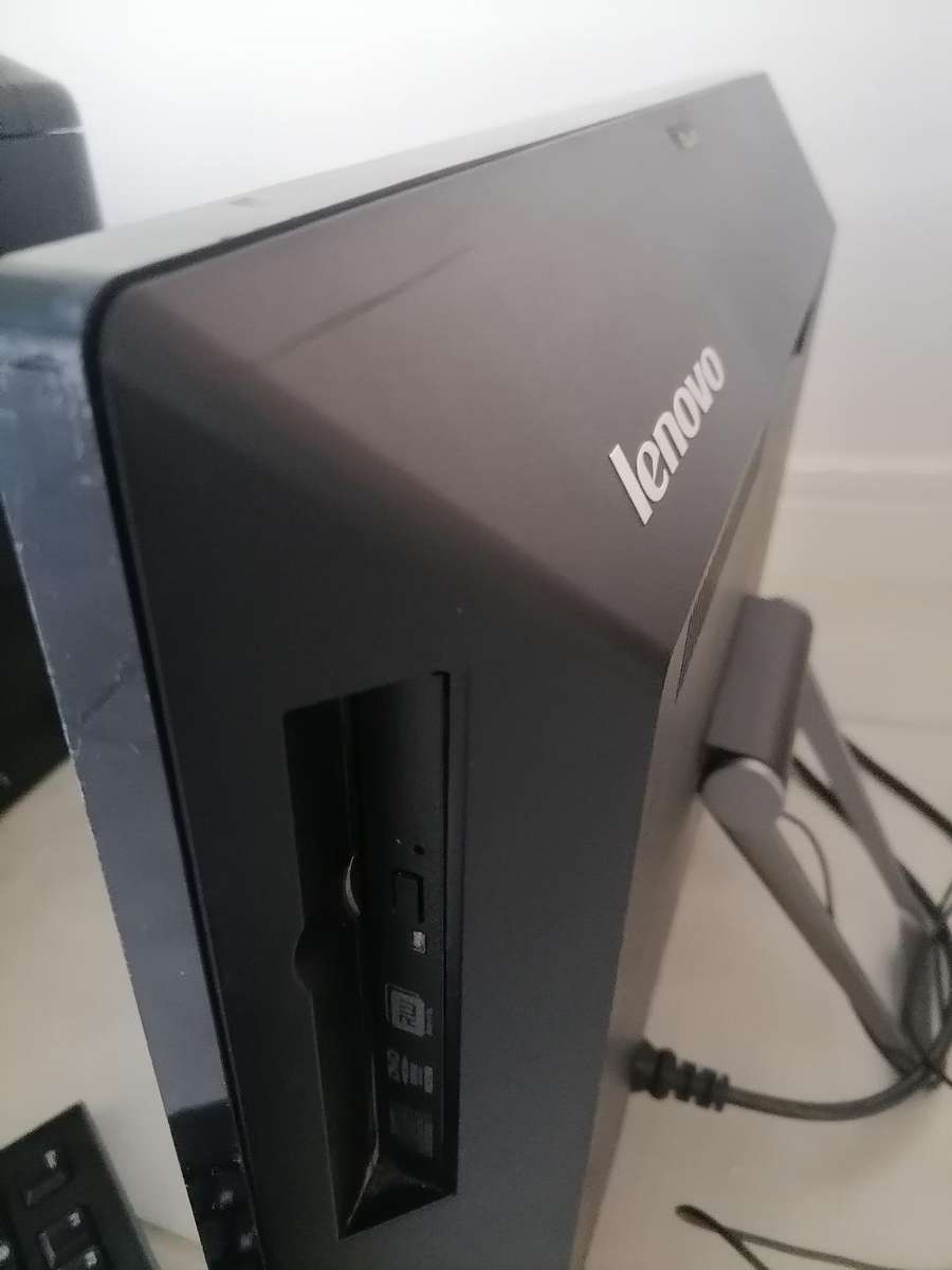 i5 AIO LENOVO 4TH GEN 8,M73Z ALL IN 1 PC*NOT PICKING UP HARD DRIVE