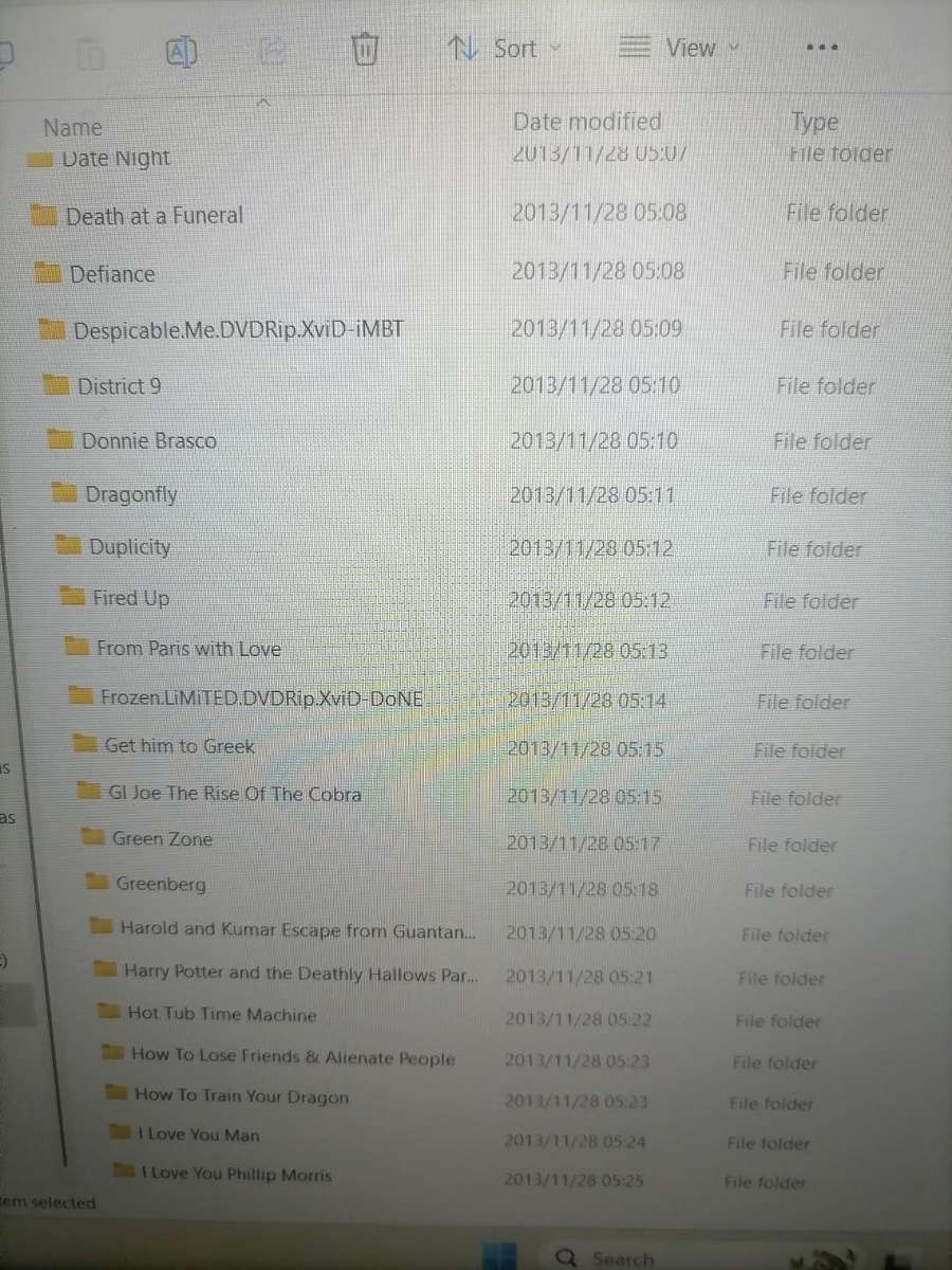 WESTEN DIGITAL 2TB HDD LOADED WITH 100S OF MOVIES AND SERIES*