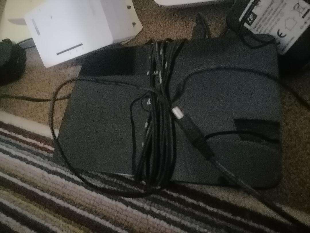 BULK LOT OF WIFI/3G ROUTERS,RANGER EXTENDER ETC*ONE BID FOR THE LOT*