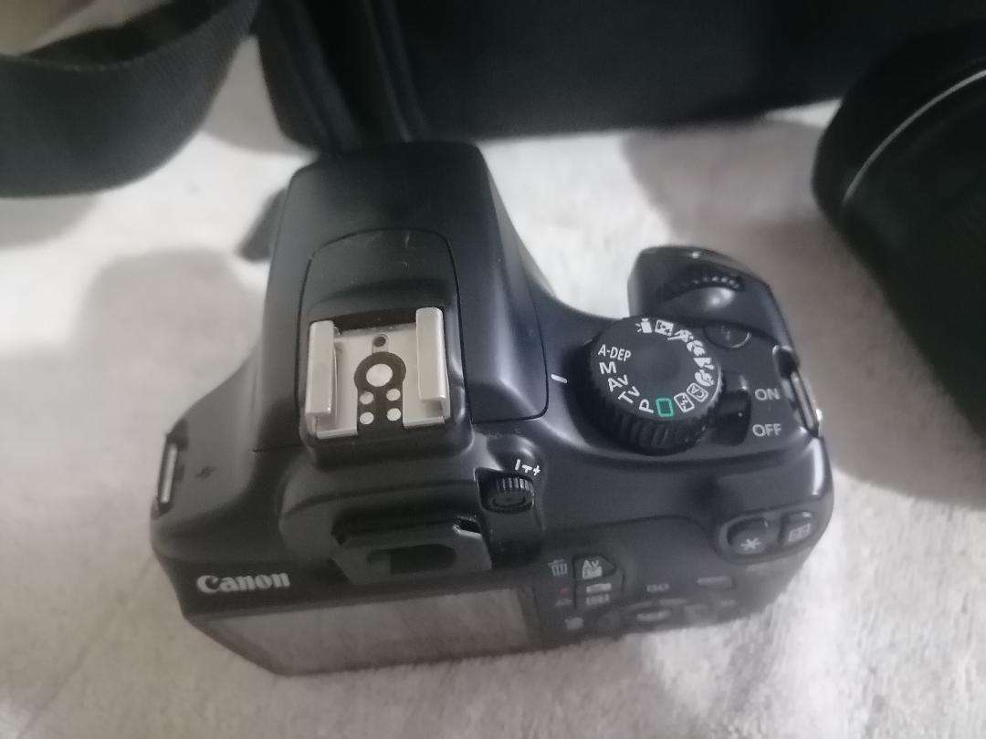 Canon EOS 1100D Digital SLR Camera with 55-250MM LENS AND BAG*UNTESTED*