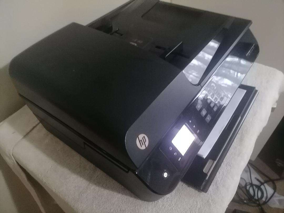 HP DESKJET INK ADVANTAGE 4645 ALL IN ONE, WIFI COLOUR PRINTER*WORKING WITH INK*