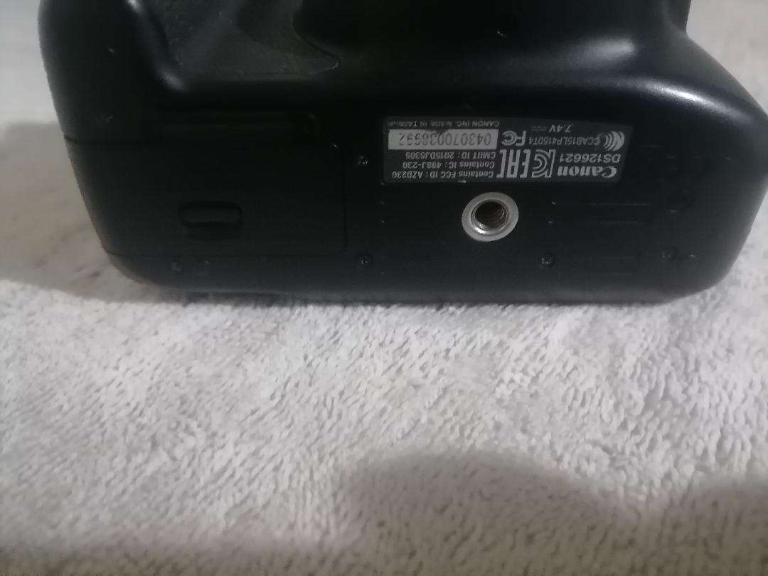 *WEEKEND SPECIAL*CANON EOS1300D DIGITAL CAMERA*NO BATTERY UNTESTED*