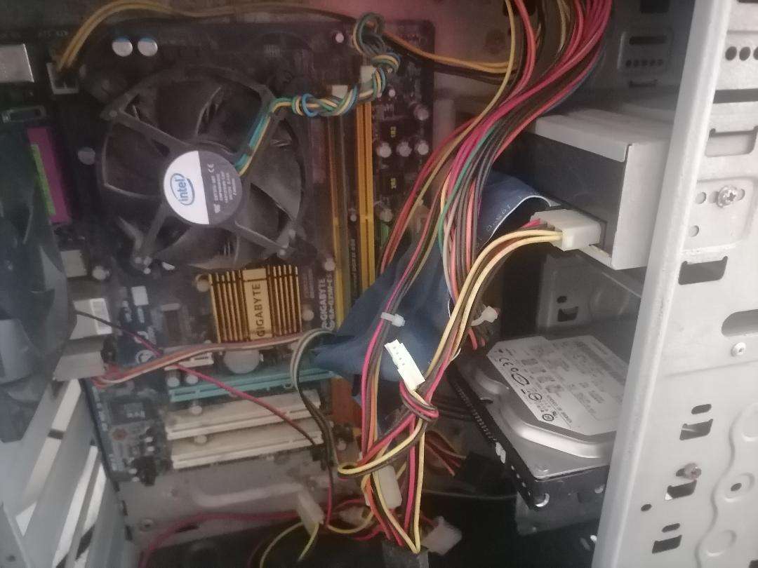 *WEEKEND SPECIAL*PC TOWER WITH RAM  AND HDD, SCREEN, KEYBOARD MOUSE*