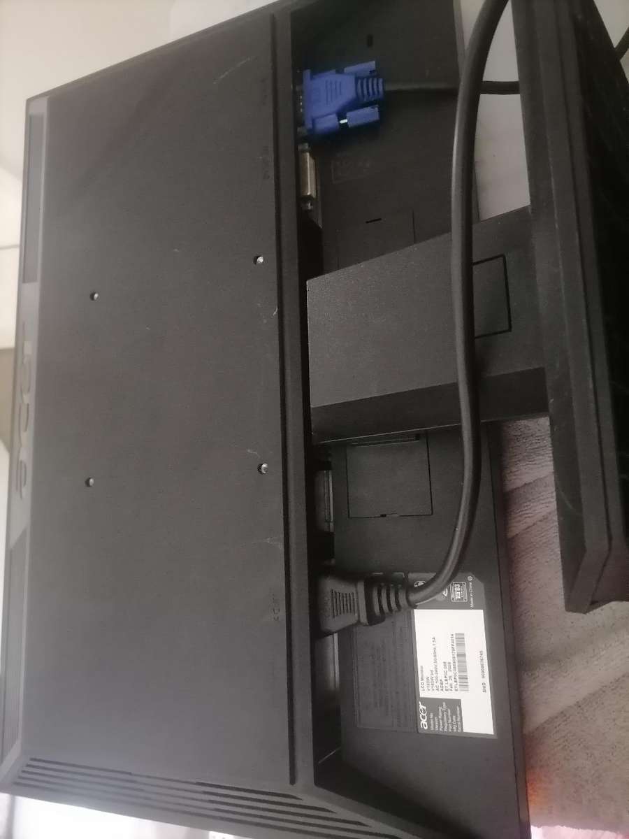 *WEEKEND SPECIAL*PC TOWER WITH RAM  AND HDD, SCREEN, KEYBOARD MOUSE*