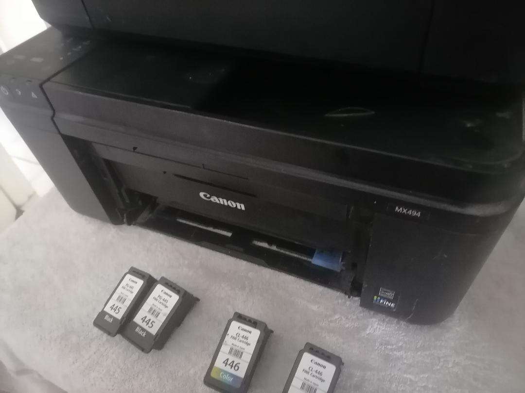 *WEEKEND SPECIAL*LOT OF 2 X CANON PRINTERS WITH CARTRIDGES*SOLD AS IS*