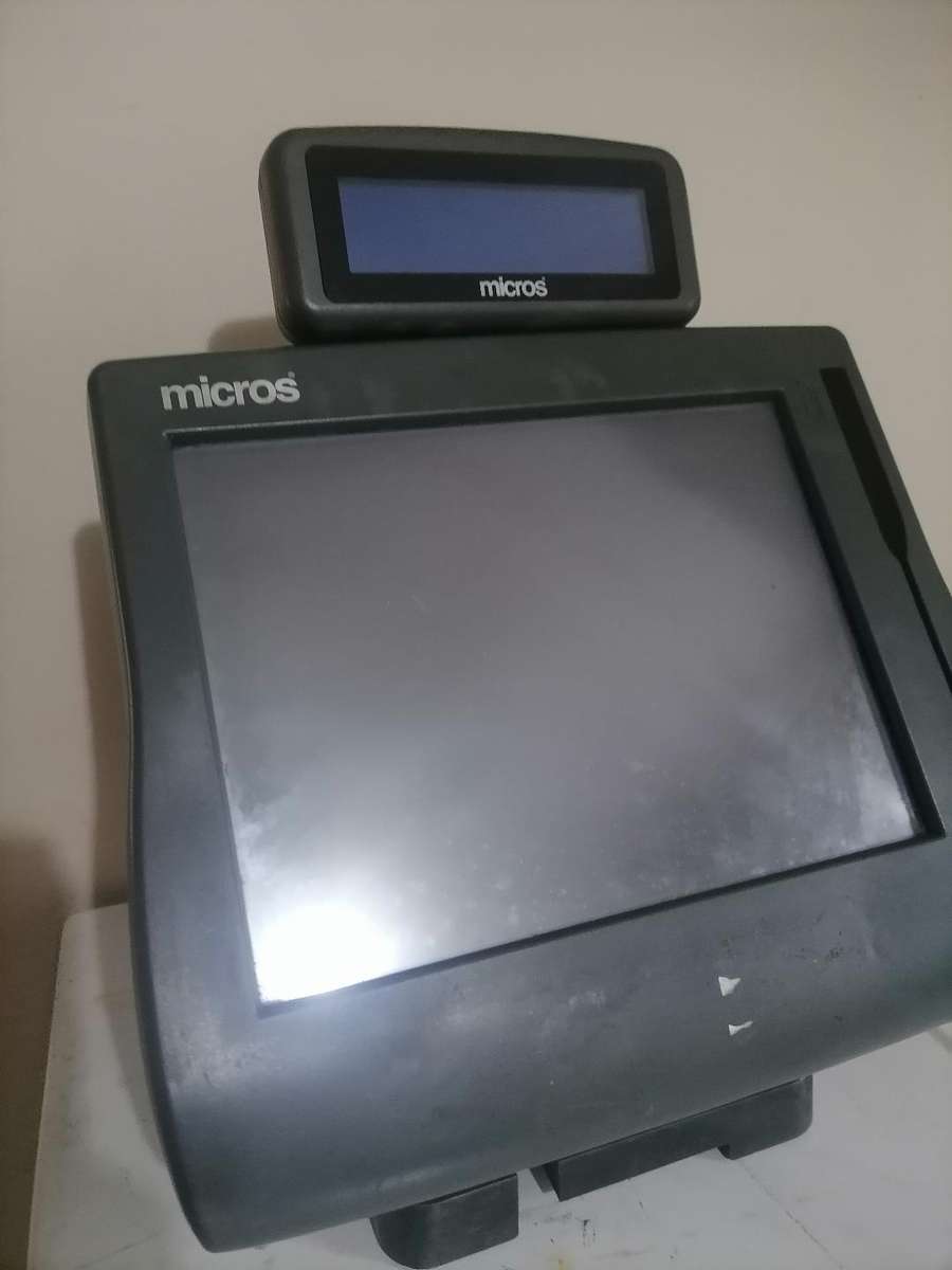 MICROS WORKSTATION 4 TOUCH SCREEN POS SYSTEM WITH STAND