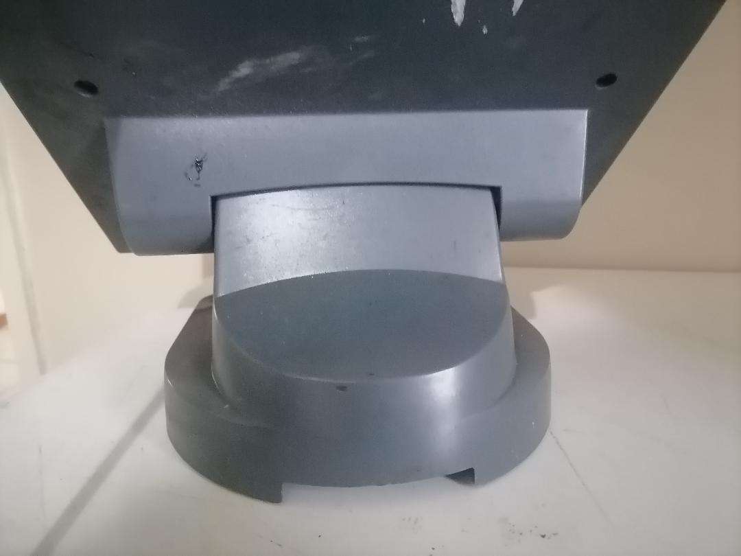 MICROS WORKSTATION 4 TOUCH SCREEN POS SYSTEM WITH STAND