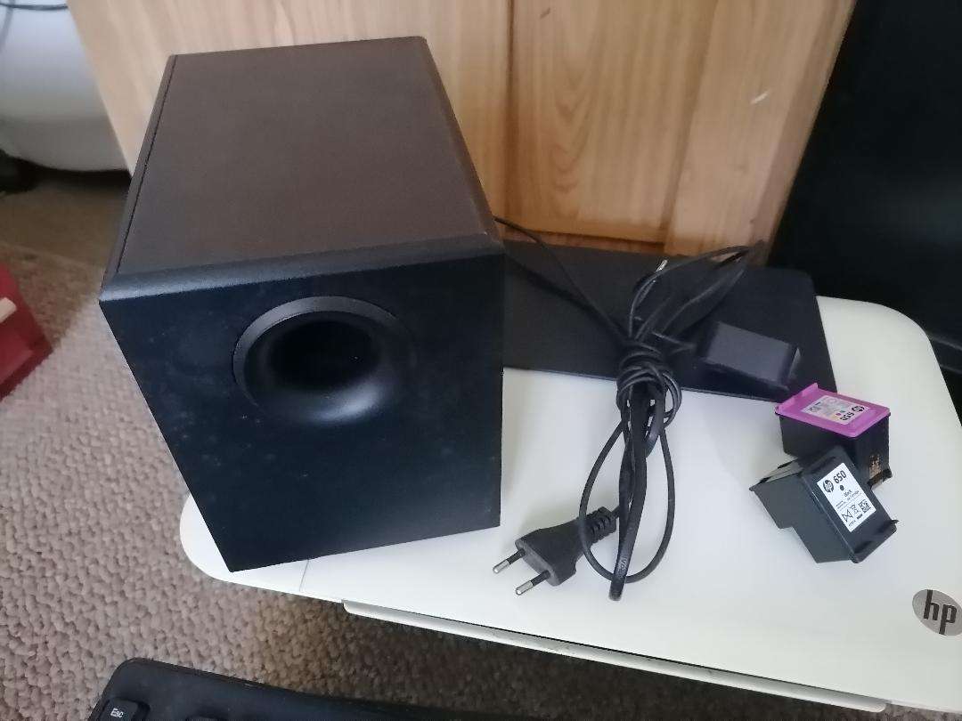 **BULK LOT OF ELECTRONICS*COMPUTER ACCESSORIES ETC*