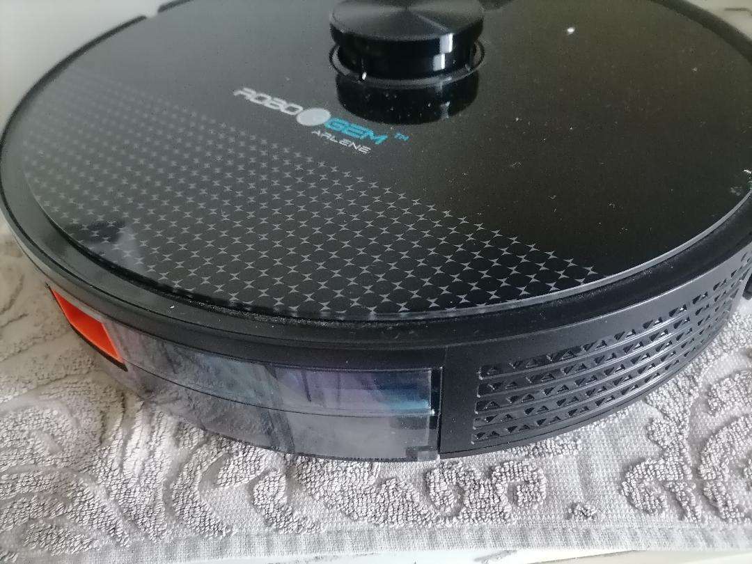 RoboGem Arlene Robotic Vacuum Cleaner and Mopper with the laser mapping and navigation*needs new bat