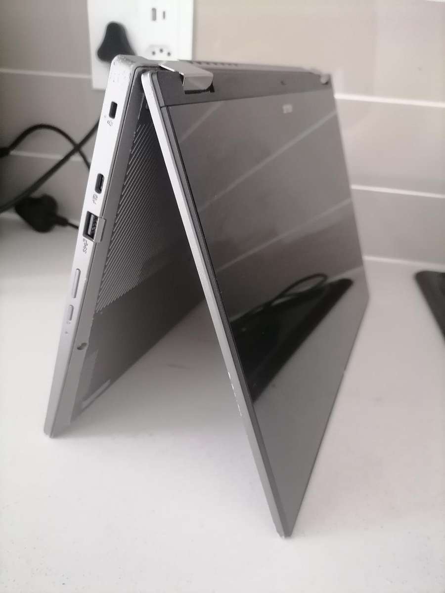 *LAPTOP CLEARANCE**ASUS CHROMEBOOK i3 FLIP LAPTOP*