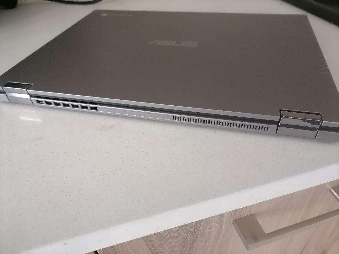 *LAPTOP CLEARANCE**ASUS CHROMEBOOK i3 FLIP LAPTOP*