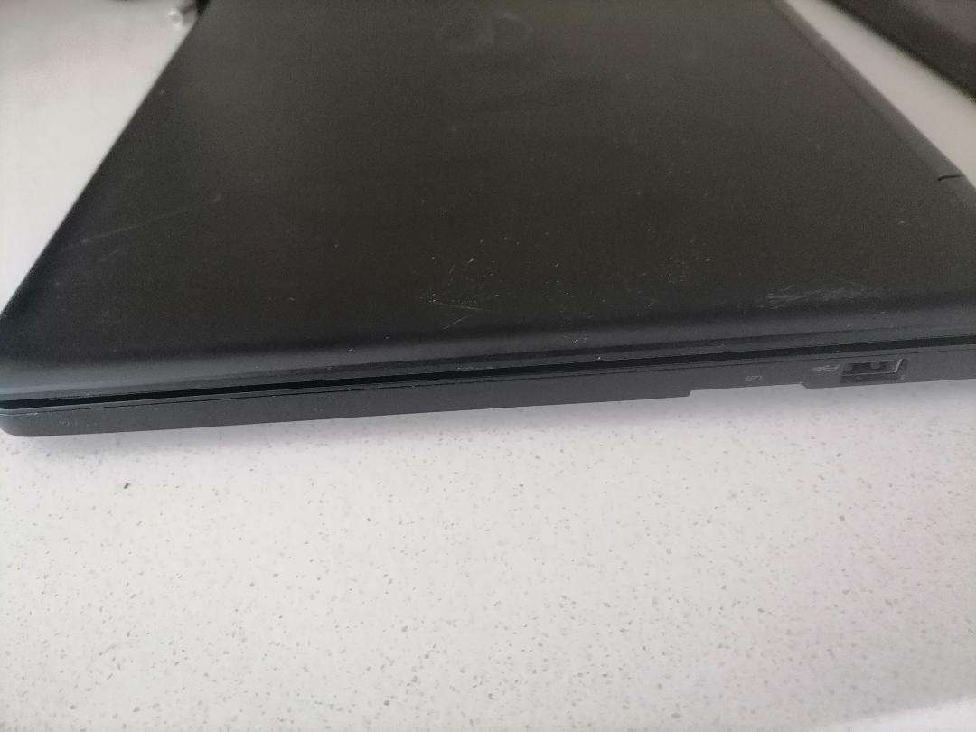 *LAPTOP CLEARANCE**DELL LATITUDE E5450 LAPTOP*READ AD*