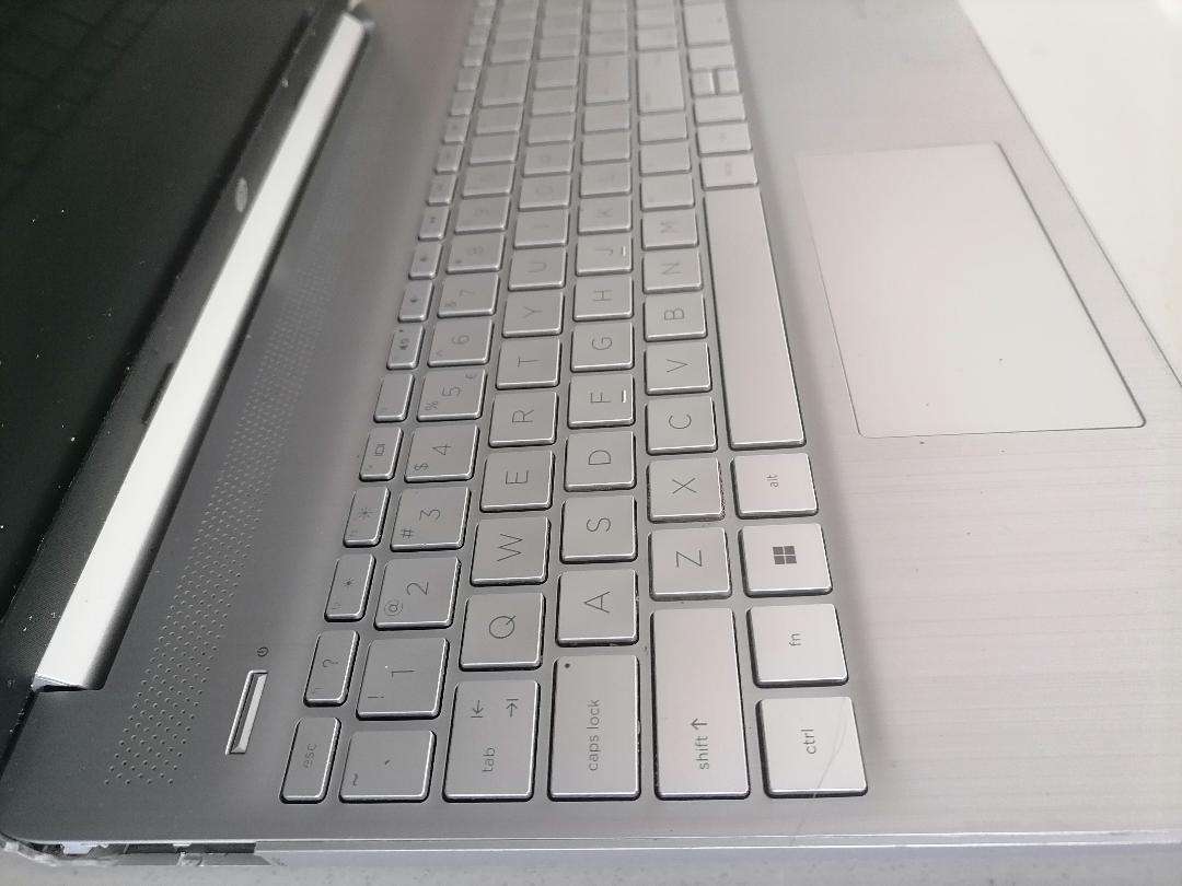 *LAPTOP CLEARANCE**HP 15S-EQ2014NI LAPTOP*READ AD*