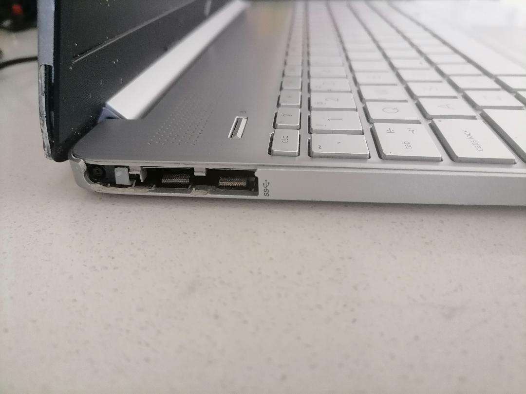 *LAPTOP CLEARANCE**HP 15S-EQ2014NI LAPTOP*READ AD*