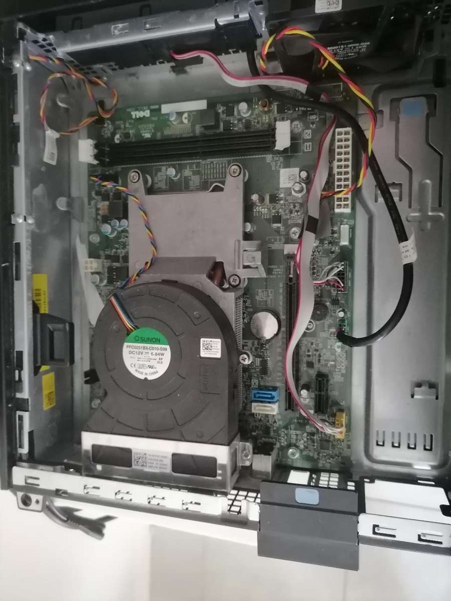 Dell Optiplex 3010 Mini PC and Screen