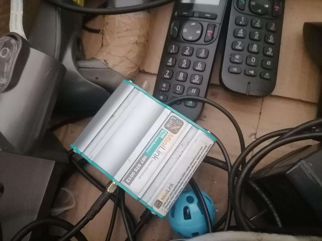 BULK LOT OF ELECTRONICS*COMPANY LIQUIDATION*