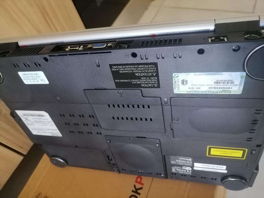 *COLLECTORS LAPTOP*NEW TOSHIBA QOSMIO G20-110 IN BOX WITH MANY ACCESSORIES**