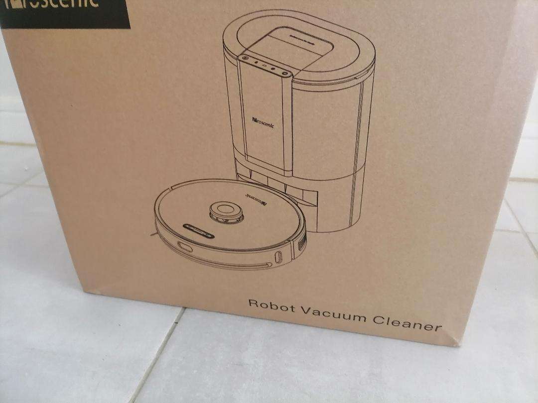 *WEEKEND SPECIAL*PROSCENIC M8 PRO ROBOT VAC*WORKS*NO CHARGER*