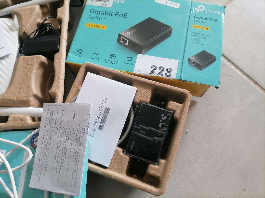 Lot of WiFi routers, range extenders, PoE splitter etc.