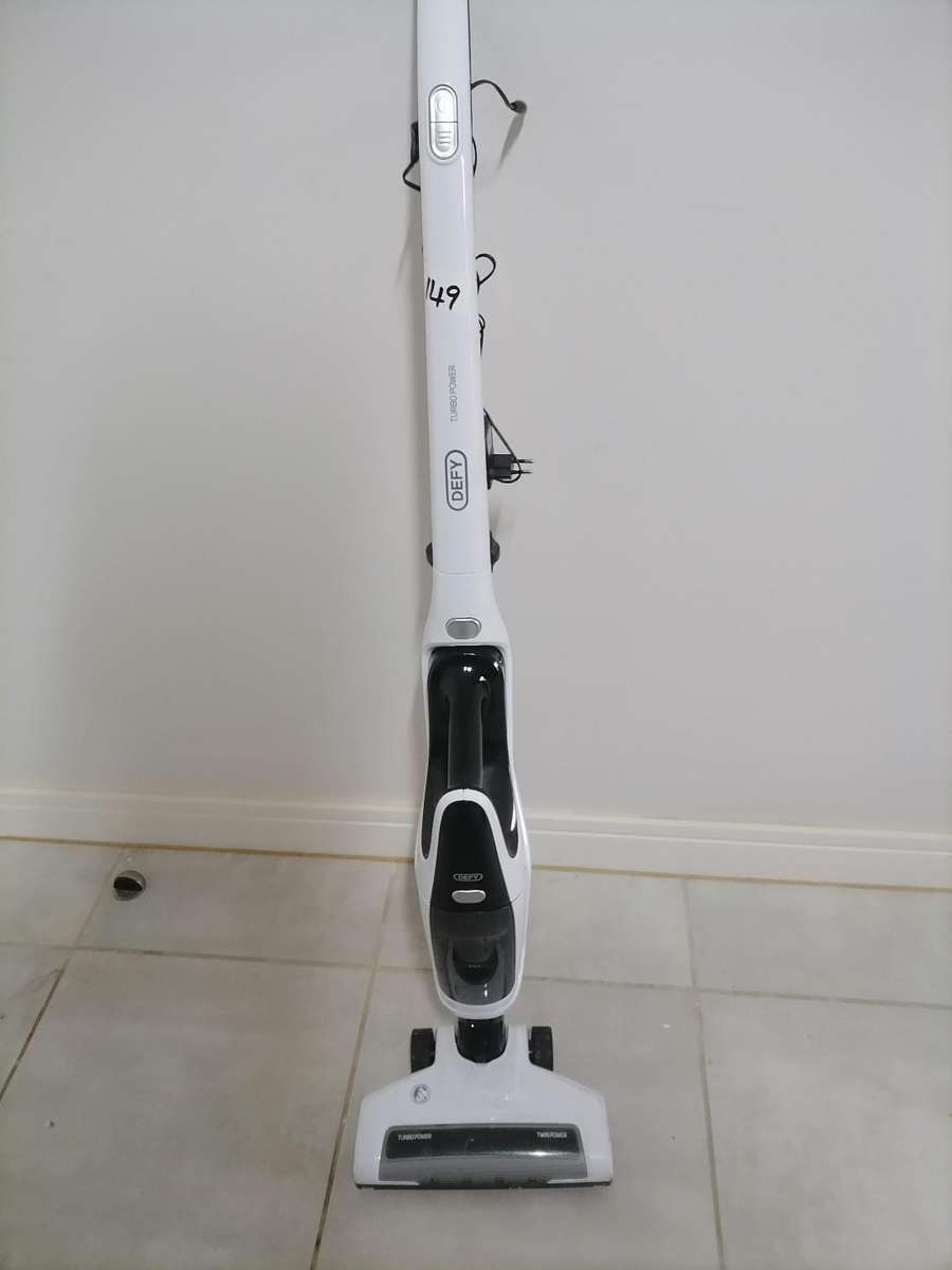 Defy Cyclonic 18V 2 in 1 Cordless Vacuum