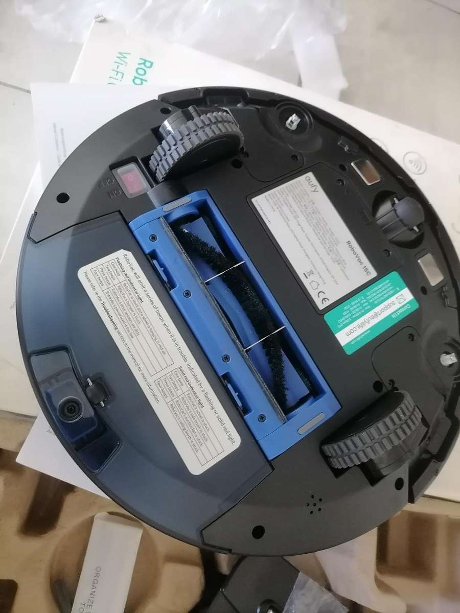 eufy Clean RoboVac 15C MAX WiFi Robot Vacuum Cleaner in box wih attachment in box