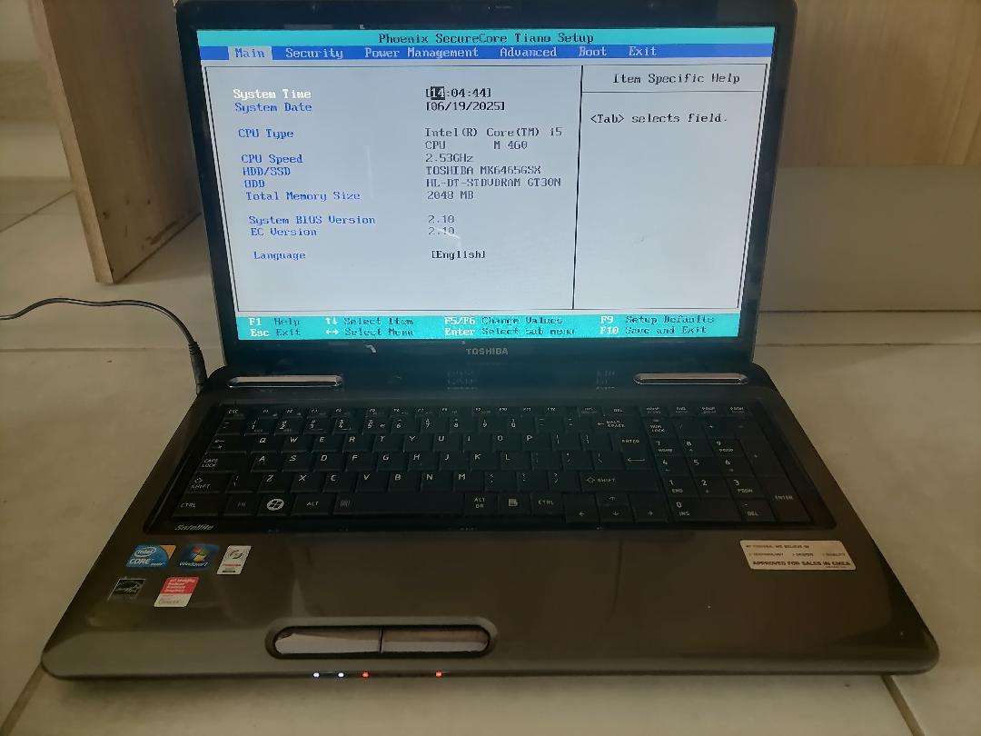 i5 TOSHIBA SATELLITE L675-119