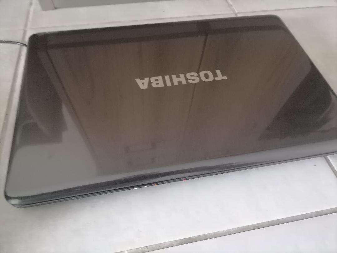 i5 TOSHIBA SATELLITE L675-119