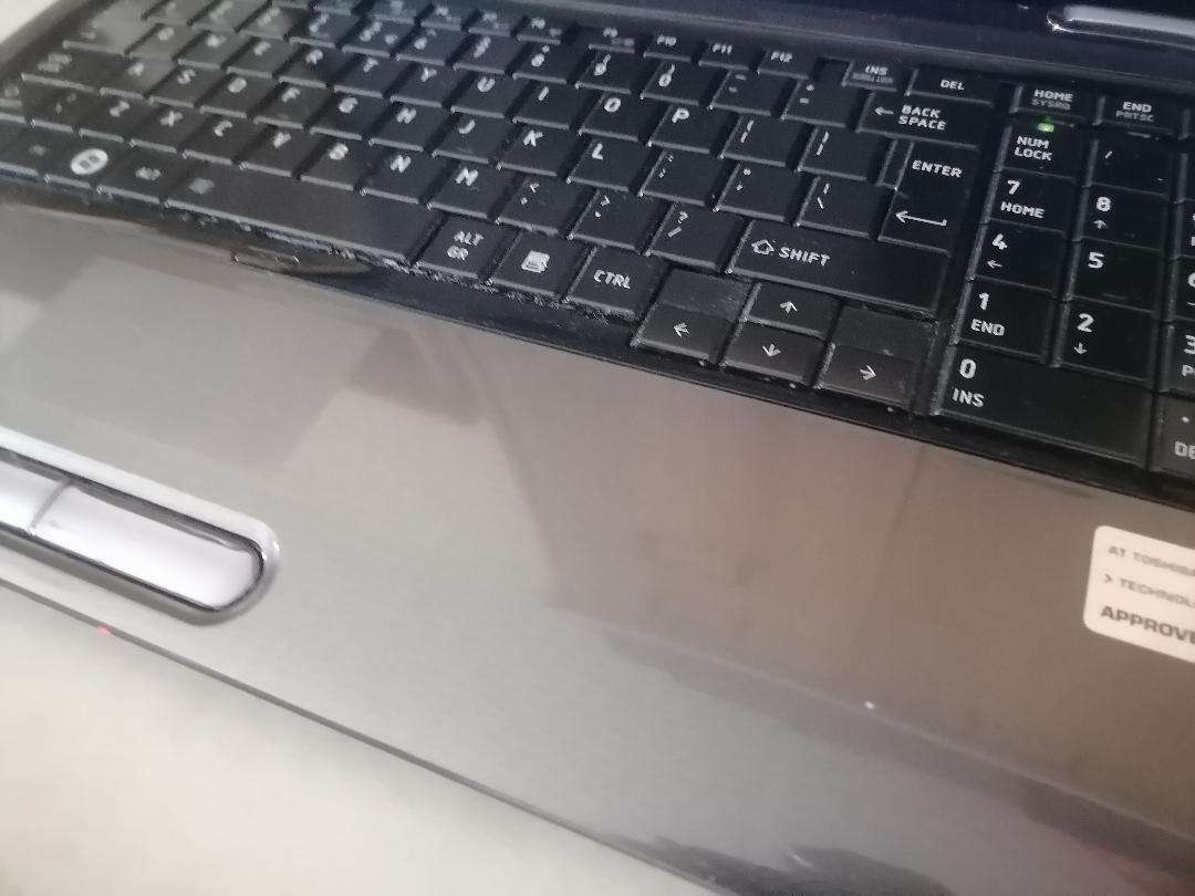 i5 TOSHIBA SATELLITE L675-119