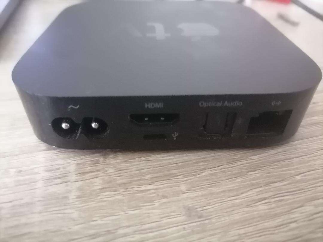 Apple TV - A1469 - MD199SO/A - 3rd Generation